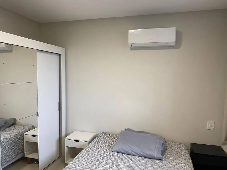 Ap Excelente 10 Andar Praia Brava Vista Mar Ao Horizonte Itajaí